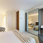 Meo Design & 4* 卡塔尼亚