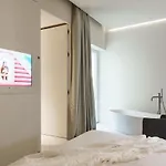 Meo Design & 招待所