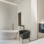 Meo Design & 4* Katania