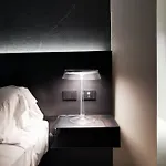Meo Design & 招待所 卡塔尼亚