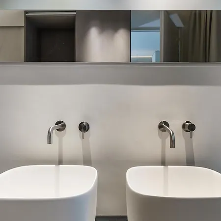 Konukevi Meo Design & 4*