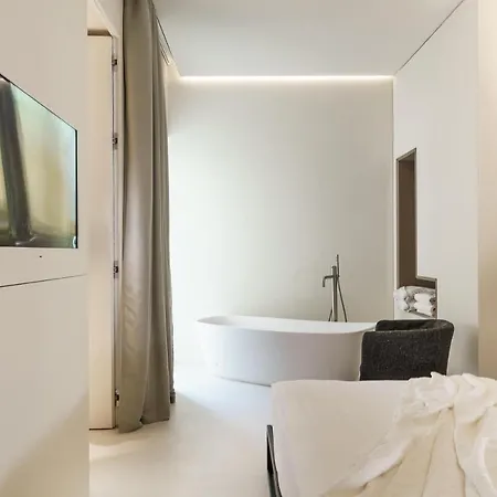 Konukevi Meo Design & 4*