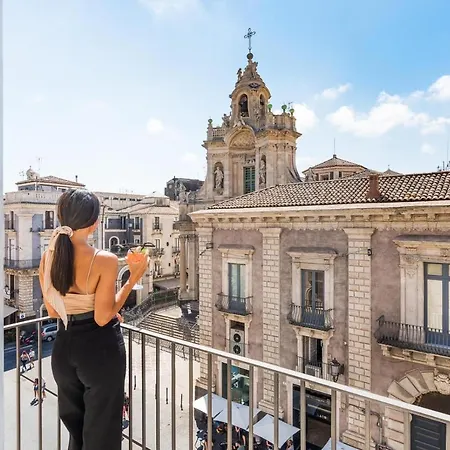 Konukevi Meo Design & 4*